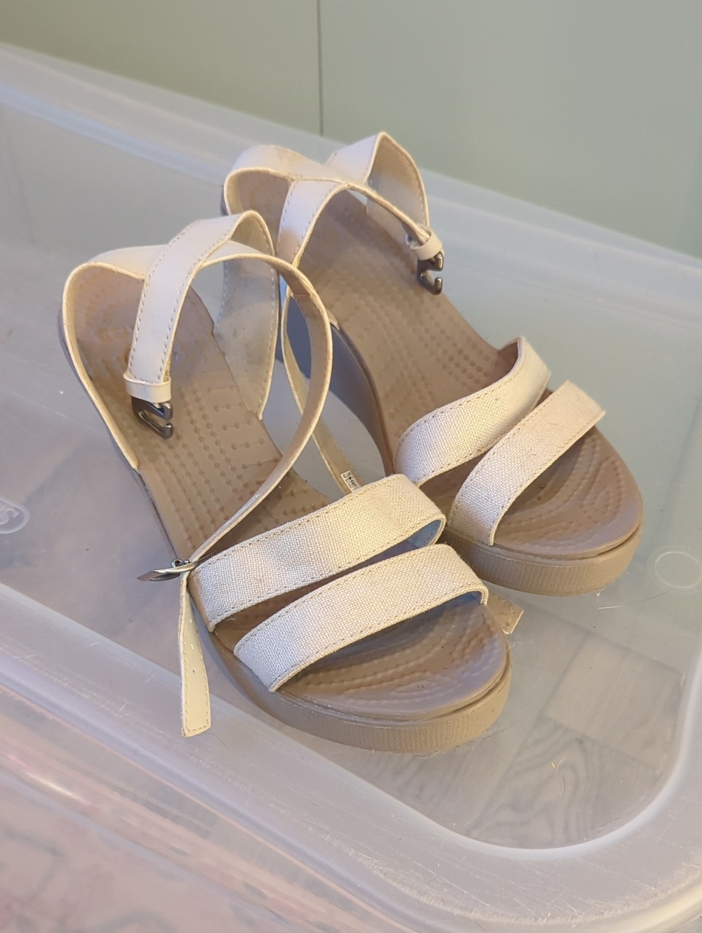 CROCS Women's Cream Platform Ankle-Strap Sandals